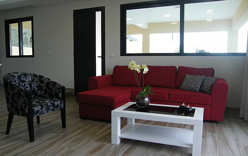 Vivenda Sala Ilha da Madeira Calheta - R.A.M. vivenda - Sala