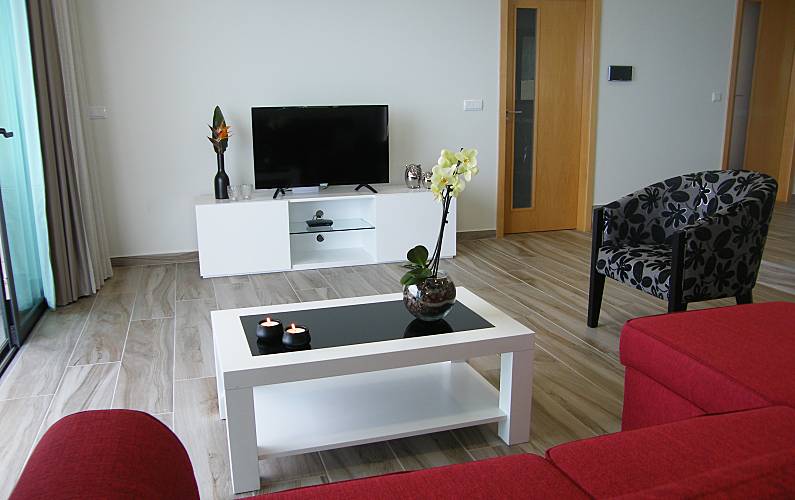 Vivenda Sala Ilha da Madeira Calheta - R.A.M. vivenda - Sala