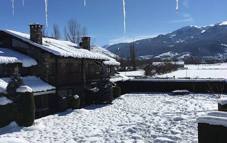 Casa Exterior da casa Girona Fontanals de Cerdanya casa - Exterior da casa