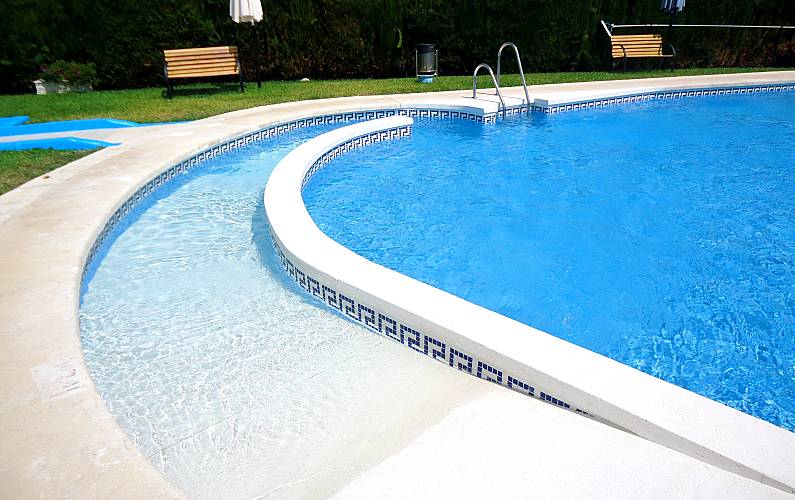 2 Piscina Malaga Nerja casa - Piscina