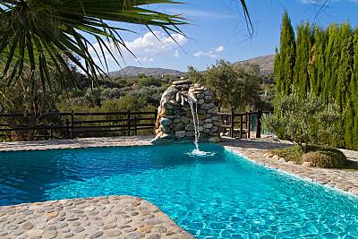 Espaciosa villa con piscina &amp; Wifi Granada