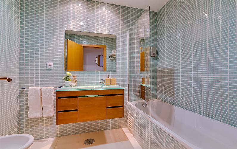 Apt Casa-de-banho Algarve-Faro Olhão Apartamento - Casa-de-banho