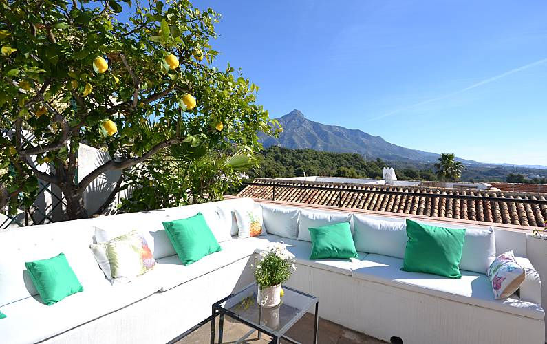 Casa com 3 quartos a 4 km da praia Málaga - Terraço