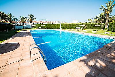 bungalow, a/acondicionado, mar, piscinas, wifi Alicante
