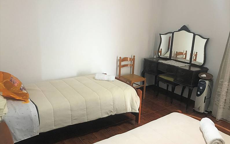 ! Quarto Ilha da Madeira Funchal casa - Quarto