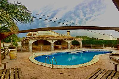 Chalet Mediterráneo (Piscina+BBQ+Jardín) Castellón