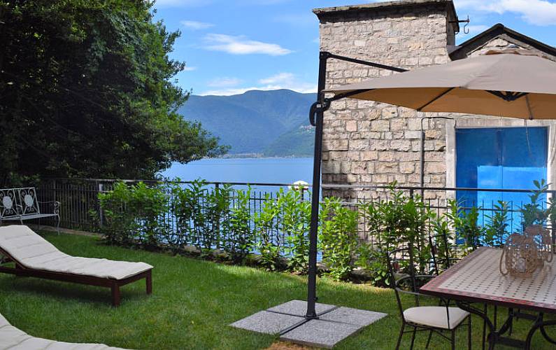 Wohnung Zur Miete In Varese Pino Sulla Sponda Del Lago Maggiore
