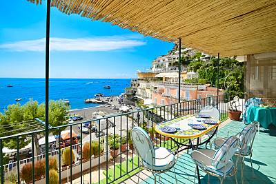 Casa en alquiler en 1a línea de playa Salerno