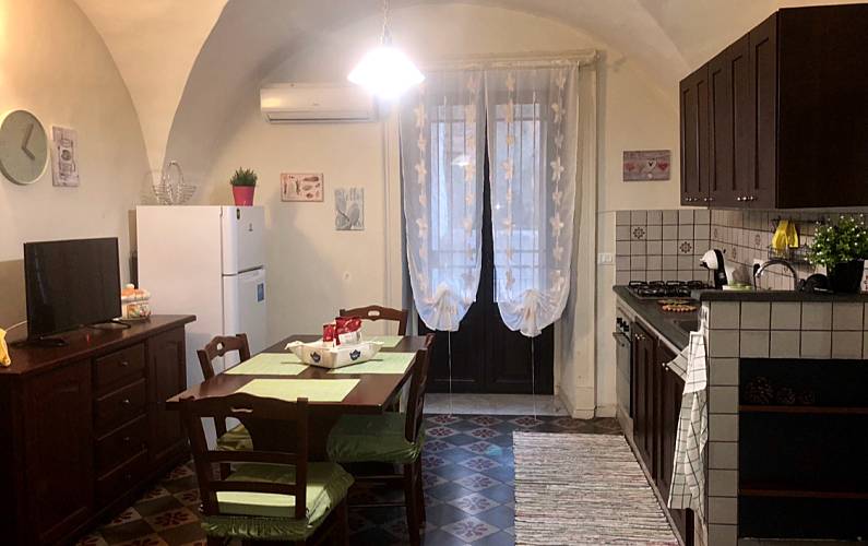 Appartamento con 2 stanze - Catania