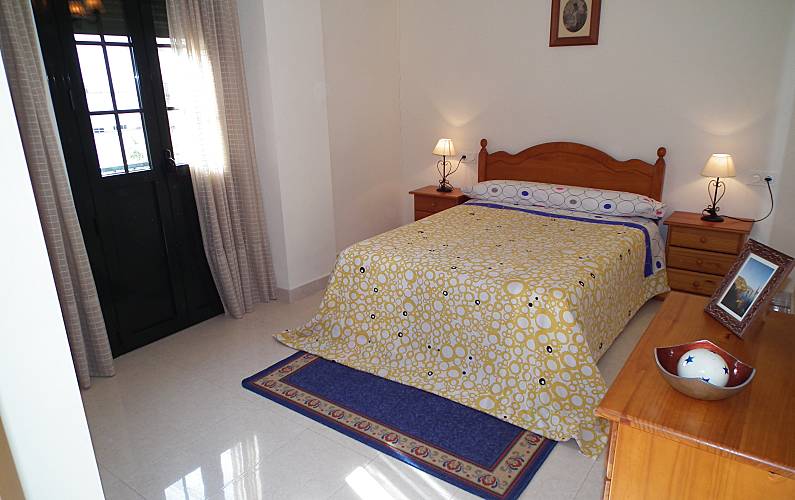 2 Quarto Málaga Nerja Apartamento - Quarto