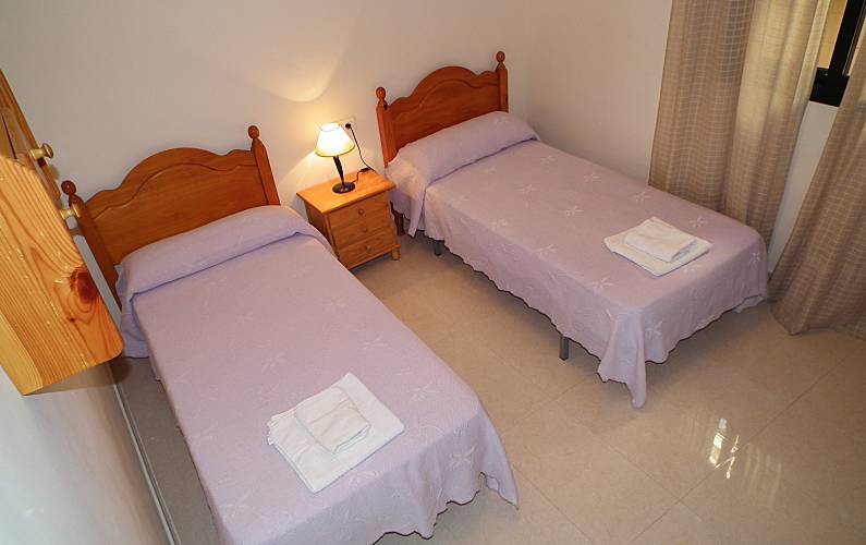 2 Quarto Málaga Nerja Apartamento - Quarto