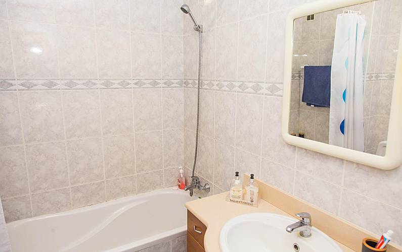 Apartamento Casa-de-banho Ilha de São Miguel Ponta Delgada Apartamento - Casa-de-banho