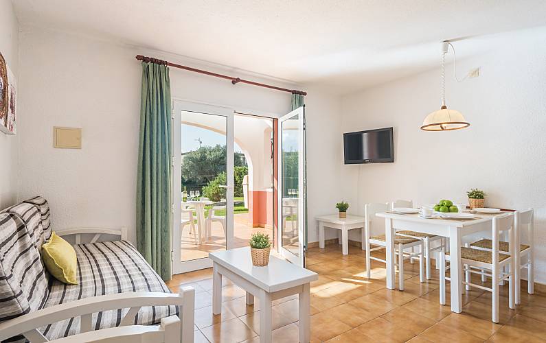 Apartamento en alquiler a 30 mts. de la playa !!! Calan Blanes Apartamento en alquiler a 30 mts. de la playa !!! Calan Blanes