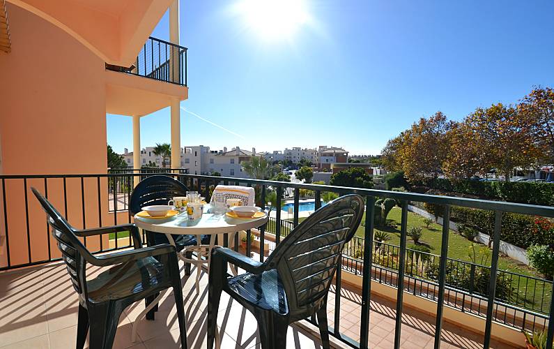 2 Bed Apt Albufeira Center Albufeira Algarve Faro