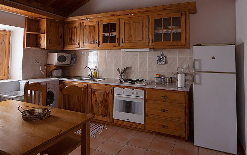 2 Cozinha Ilha de São Jorge Velas Apartamento - Cozinha