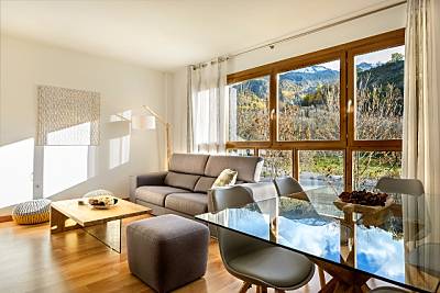 PANTICOSA chalet cerca del pueblo y estación Huesca