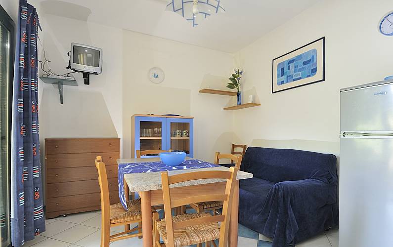 3 Dining-room Nuoro Baunei Apartment - Dining-room