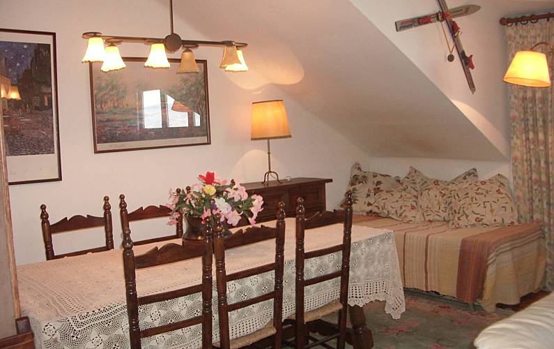 Apartamento Sala de Jantar Girona Alp Apartamento - Sala de Jantar