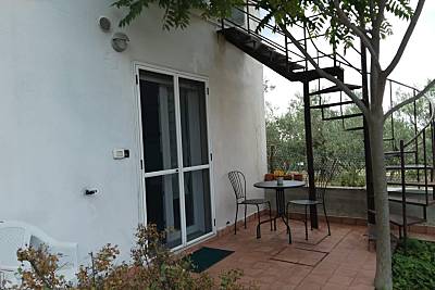 Bonito apt con jardín &amp; terraza Matera