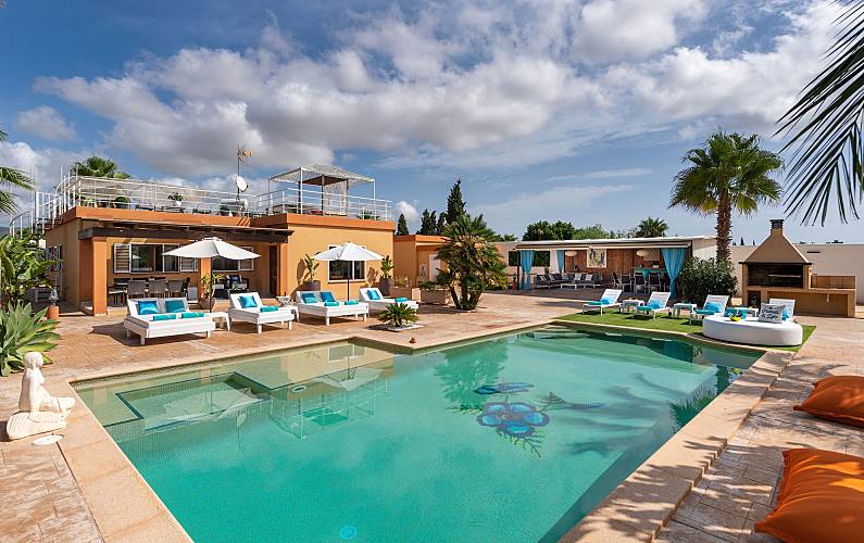Luxury Villa Close To The Beach And Ibiza Town Ibiza