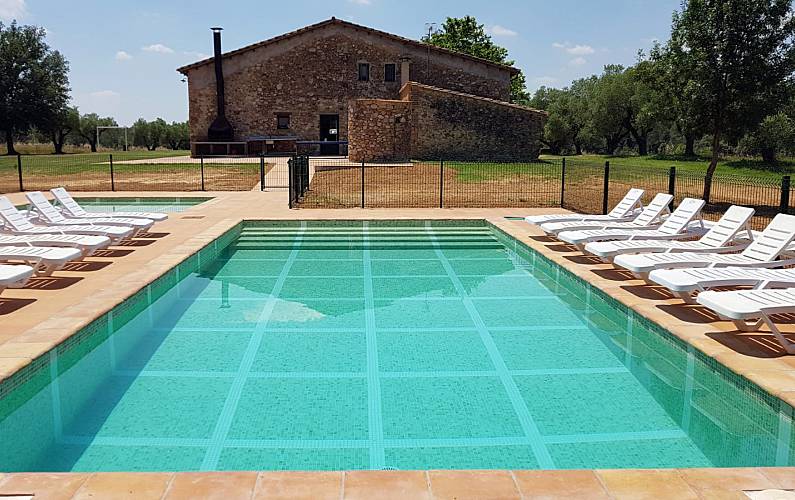 Maison Piscine Gérone Cabanelles Gîte maison - Piscine