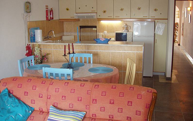 14 Appartements en location à 200 m de la plage 5