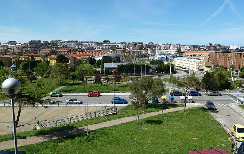 Buen piso para 4-8 personas en Sardinero 700 m playa - Santander