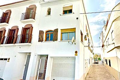 ADOSADO CON PISCINA Valencia