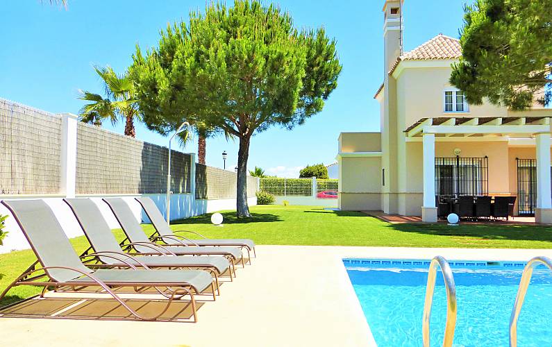 Villa Außenansicht des Hauses Cádiz Chiclana de la Frontera villa - Außenansicht des Hauses