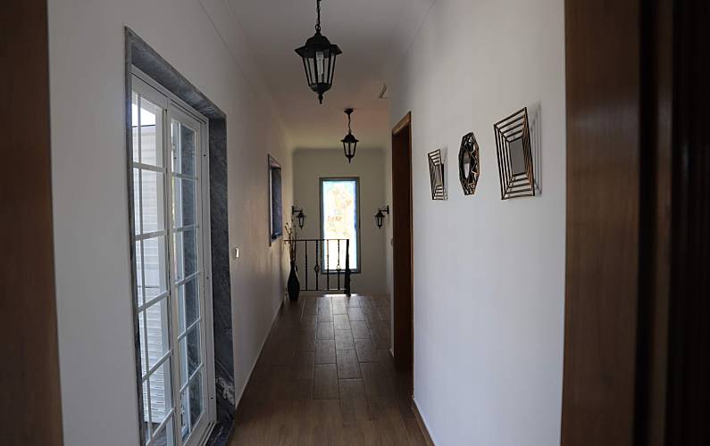 Villa de 5 chambres à 1500 m de la plage 4