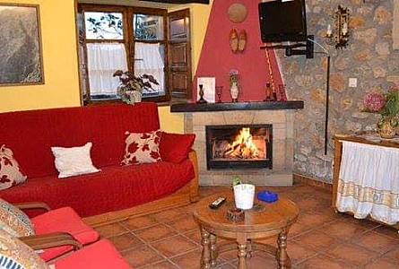 Alquiler Apartamentos Vacacionales En Santillana Del Mar Cantabria Y Casas Rurales