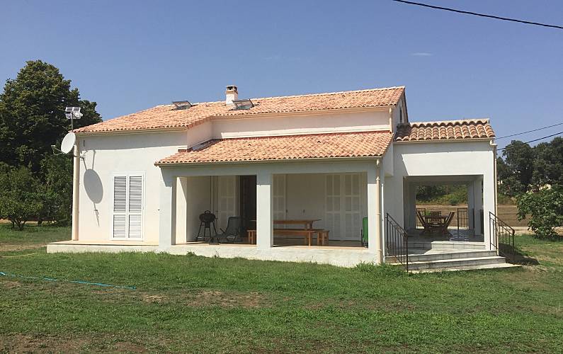 Grande Maison Avec Terrasse Prunelli Di Fiumorbo Haute Corse