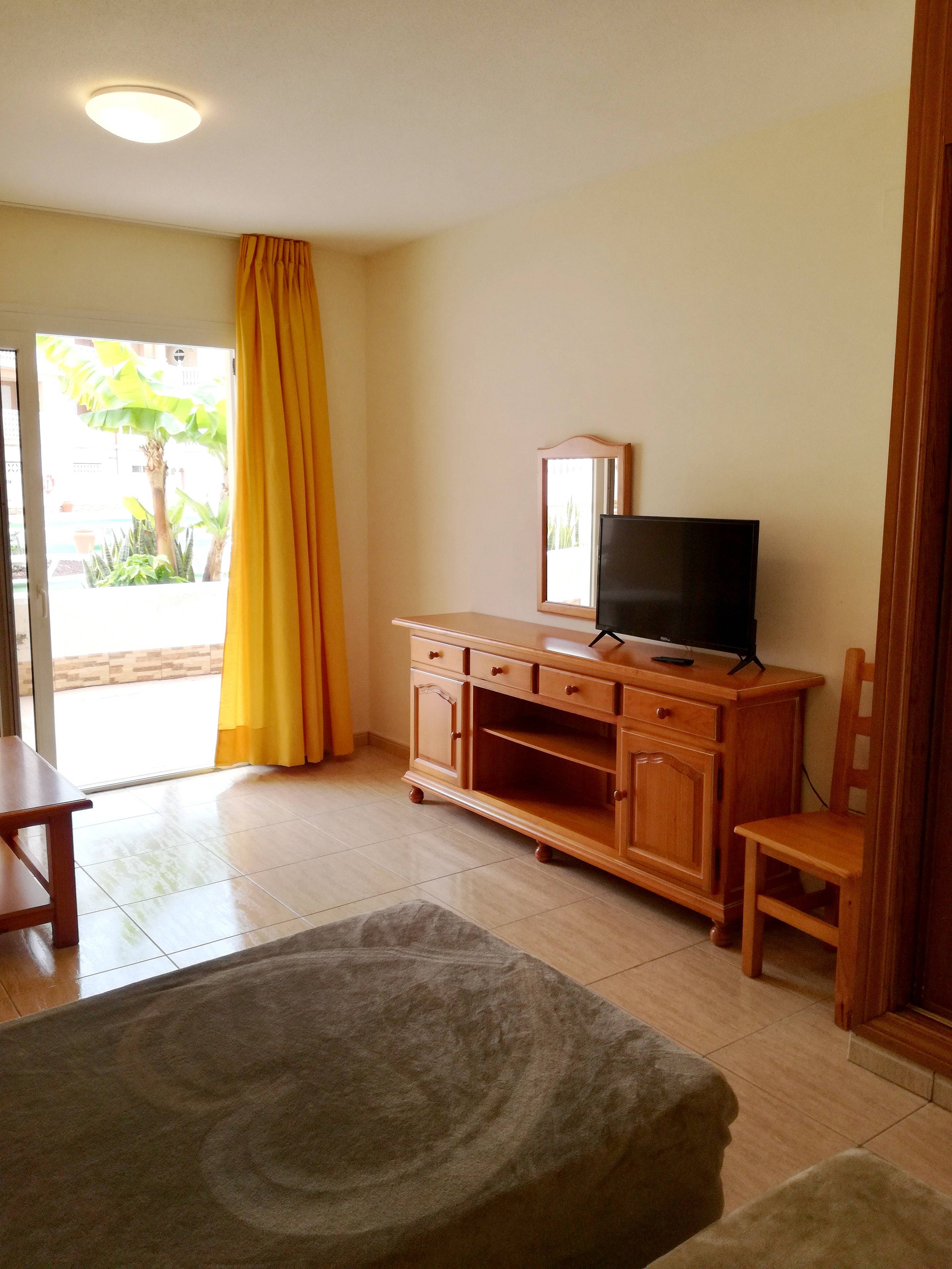 Alquiler apartamentos vacacionales en Adeje - Tenerife y ...