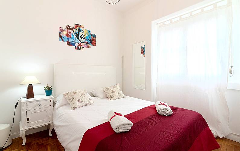 Grosses Haus Mit Terrasse Amp Wifi Penha De Franca Lissabon Lissabon Lissabon Kuste