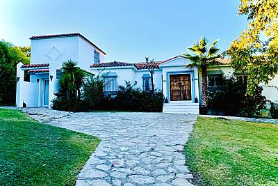 Gran Villa con piscina en Sotogrande Cádiz