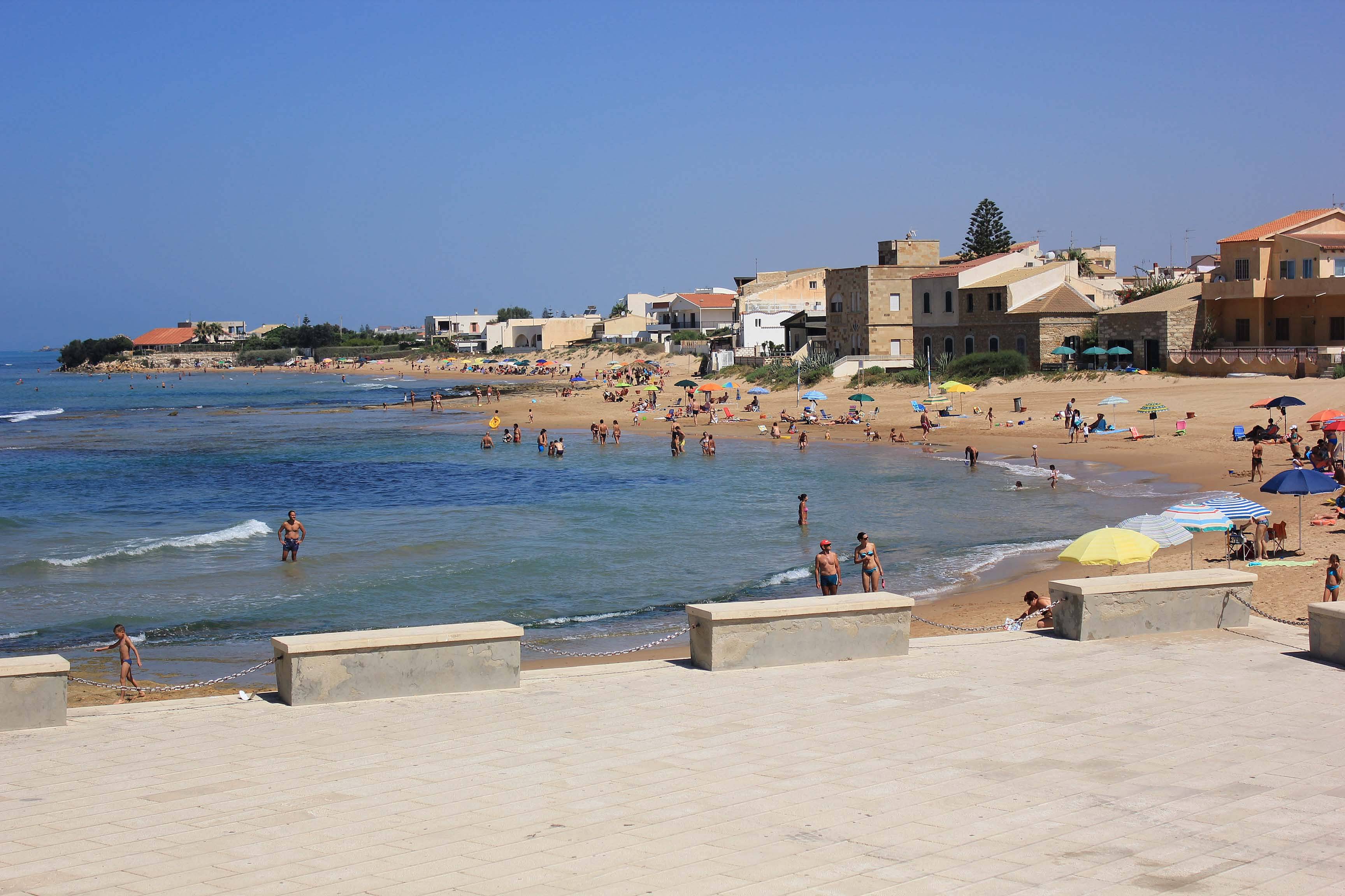 Holiday rentals Marina di Ragusa Ragusa. Apartments, holiday homes