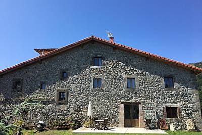 Casa de campo en alquiler, capacidad 18 personas Cantabria