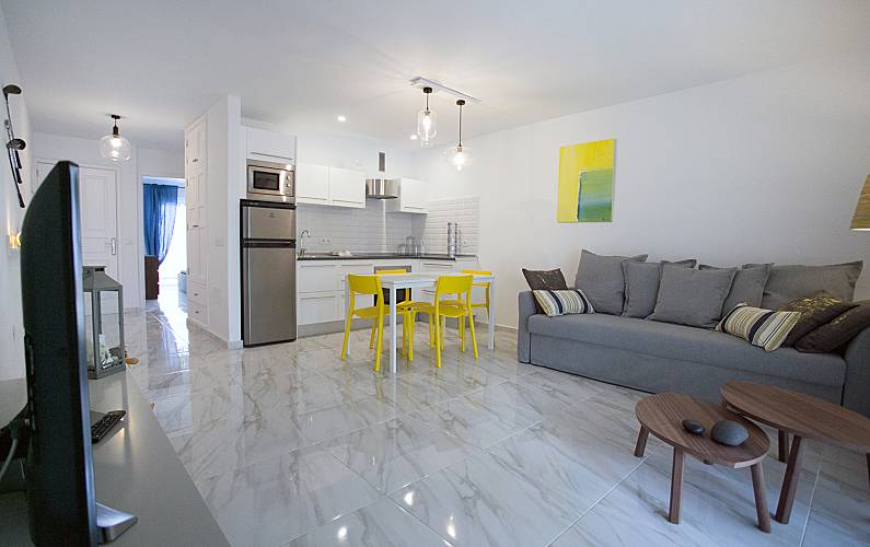  Wohnzimmer Lanzarote Teguise Ferienwohnung - Wohnzimmer