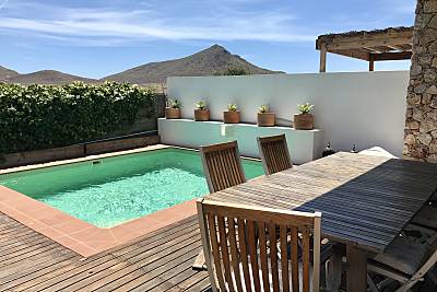 Casadragoncillo casa con jardin y alberca Almería