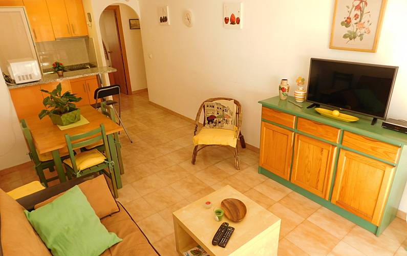 Get Meubles de maison de plage et des interieurs For Free