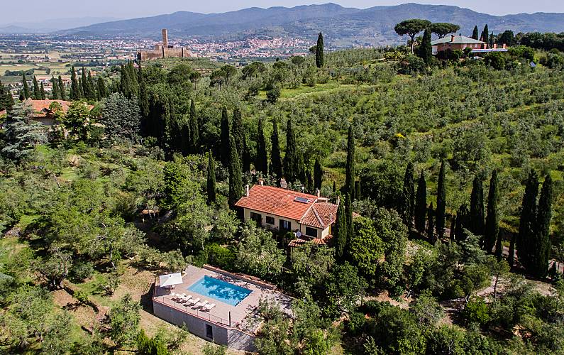 Villa con piscina privata vicino Cortona