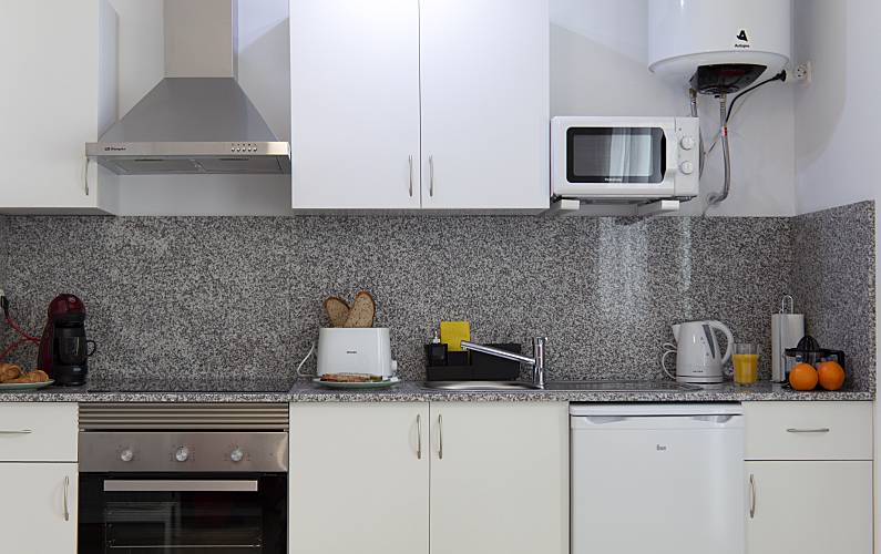 Kitchen Cabinets Malaga / Hand Painted Traditional In Frame Kitchen In