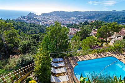 Villa de 4 habitaciones a 1400 m de la playa Girona/Gerona