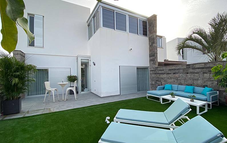 Detached House - Villa for rent El Duque Adeje - ref. 929252