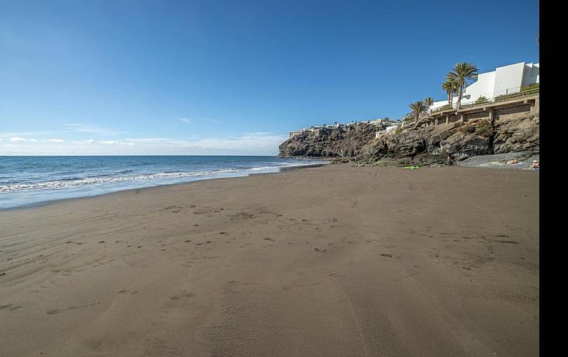 Bungalow Playa Aguila terraza piscina by Lightbooking Copiado