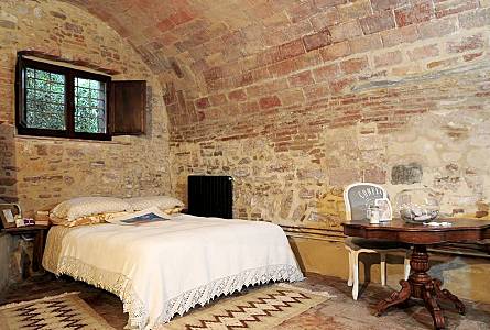 Holiday rentals Gubbio - Perugia. Apartments, holiday homes and villas