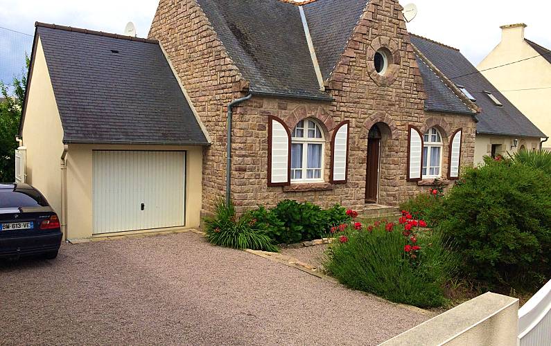 Grosses Haus Nah Am Strand Amp Garten Erquy Armor