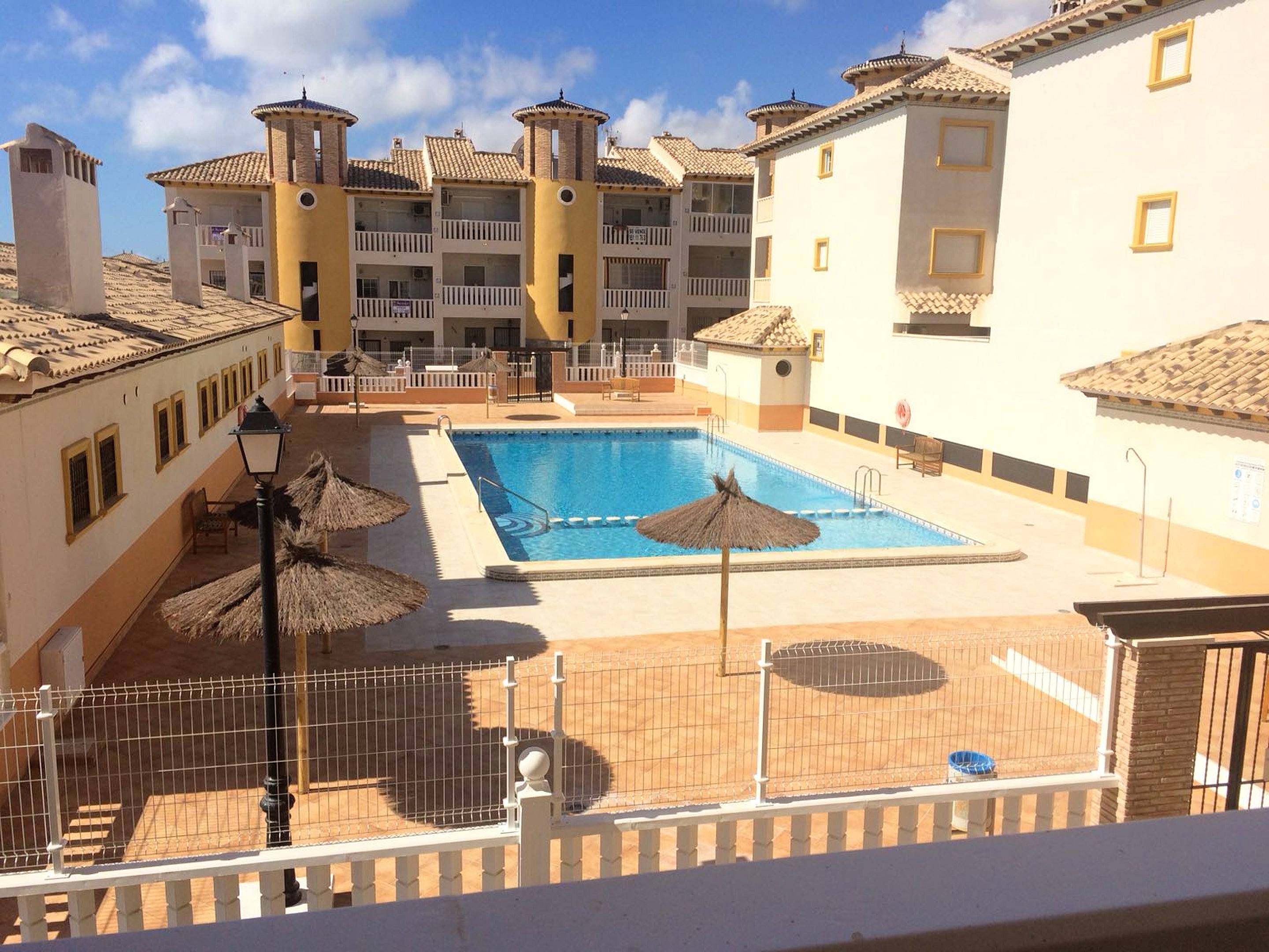 Holiday rentals Hondón de las Nieves Alicante. Apartments, holiday