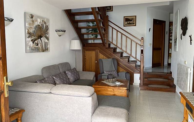 Komfort-Bgl. Wohnzimmer Lanzarote San Bartolomé Ferienhaus - Wohnzimmer