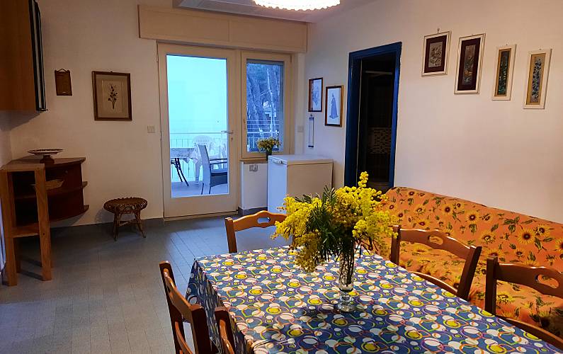 Apartment Dining-room Taranto Castellaneta Apartment - Dining-room